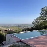 Villa Gemmano's With Pool And Vineyard *